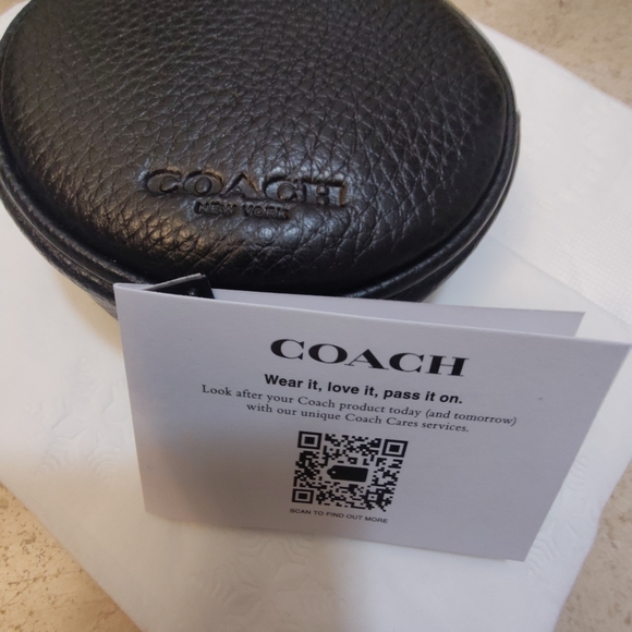Coach Black Leather Round Coin Case - Picture 2 of 9